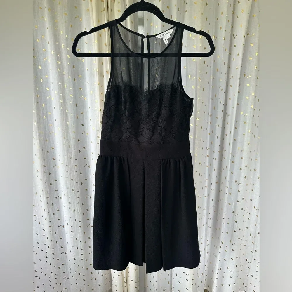 BCBGeneration Sheer Lace Bodice Little Black Pleated Mini Dress Sexy Pockets 2